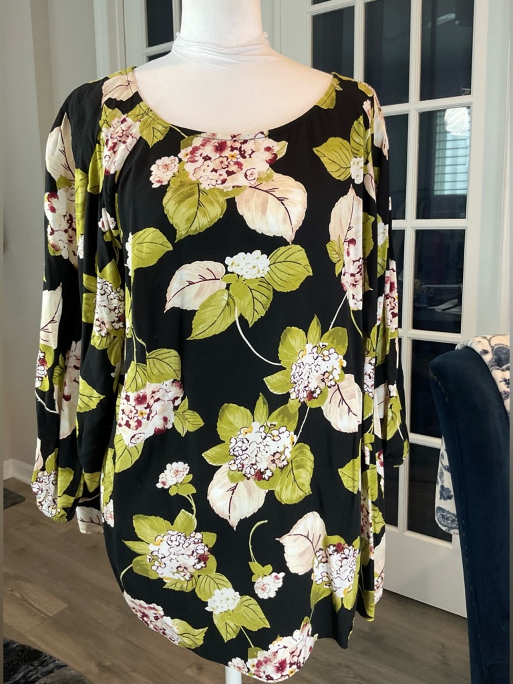 a.n.a A New Approach Floral 3/4 Sleeve Blouse Black/Green/Floral Plus - Size 1X